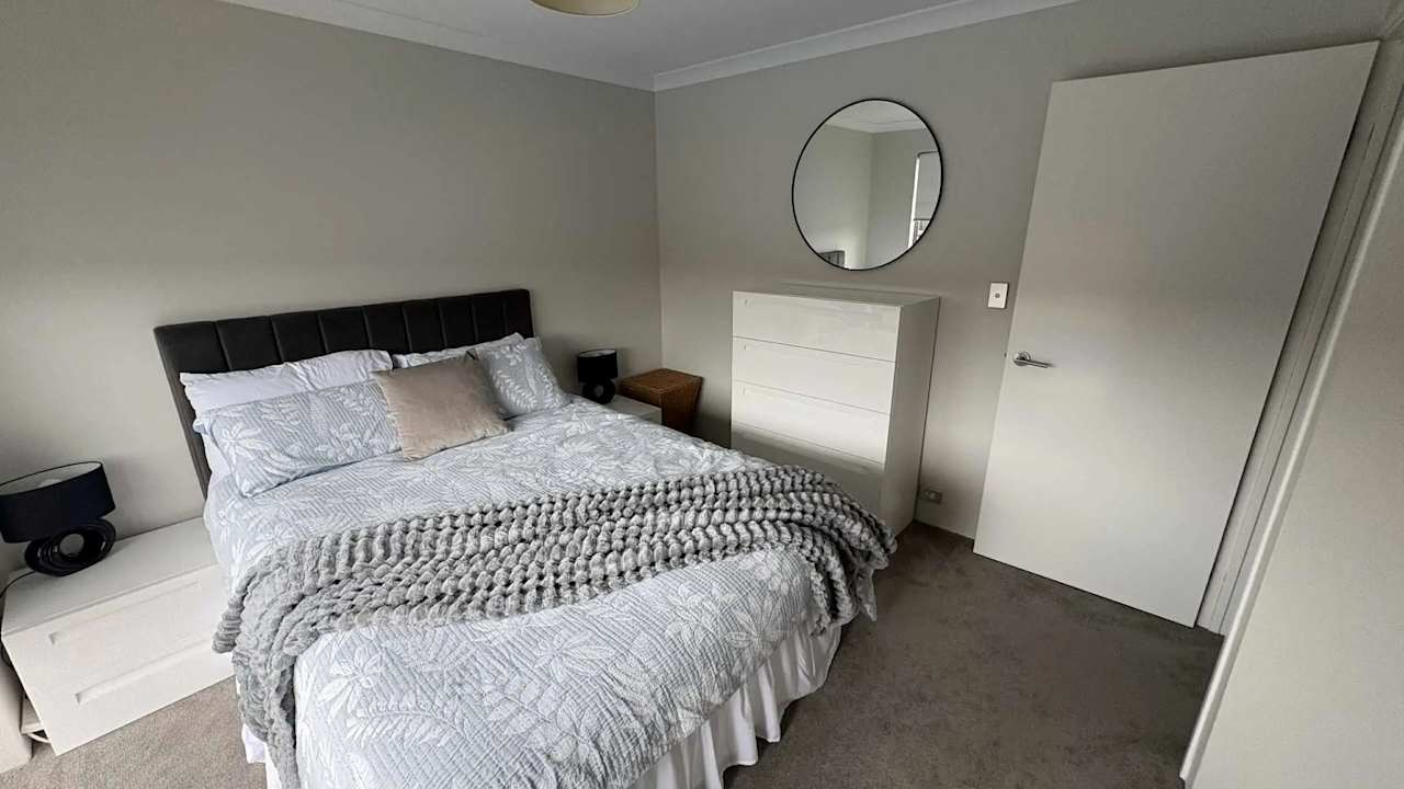 Furnished room with own bathroom