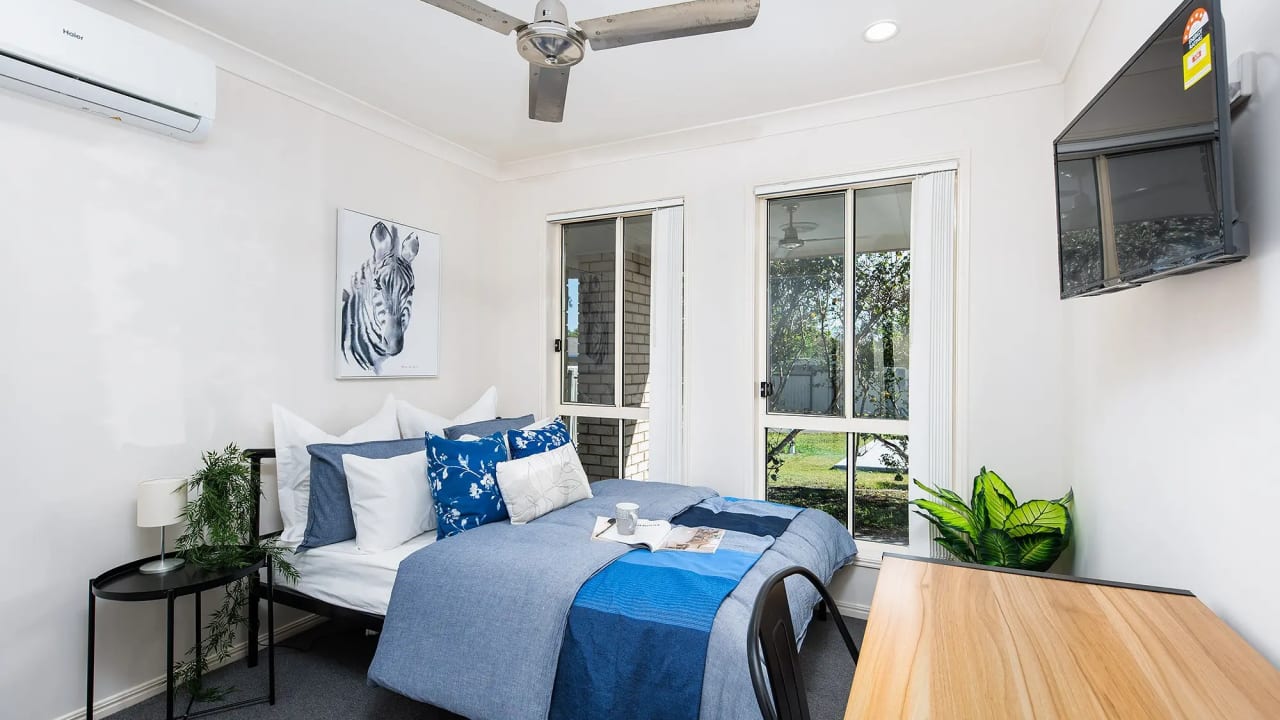 Furnished room granny flat for rent