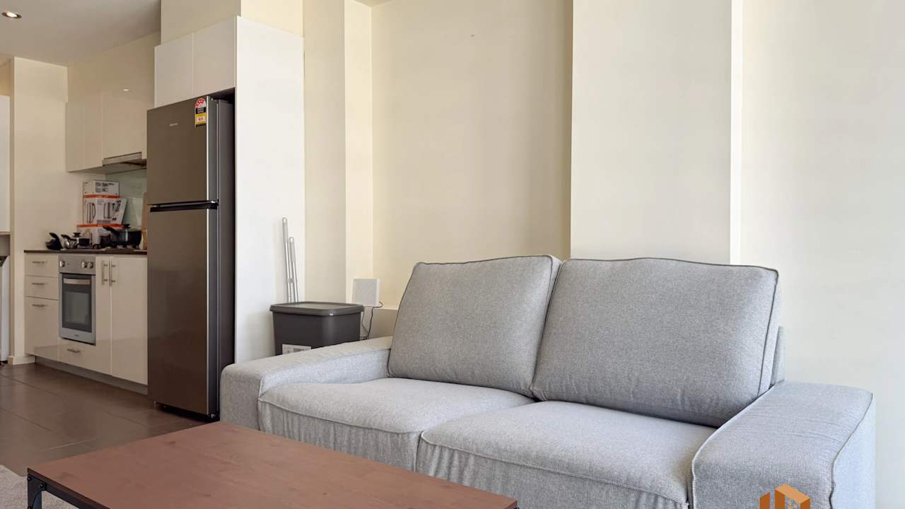 Furnished room with own bathroom