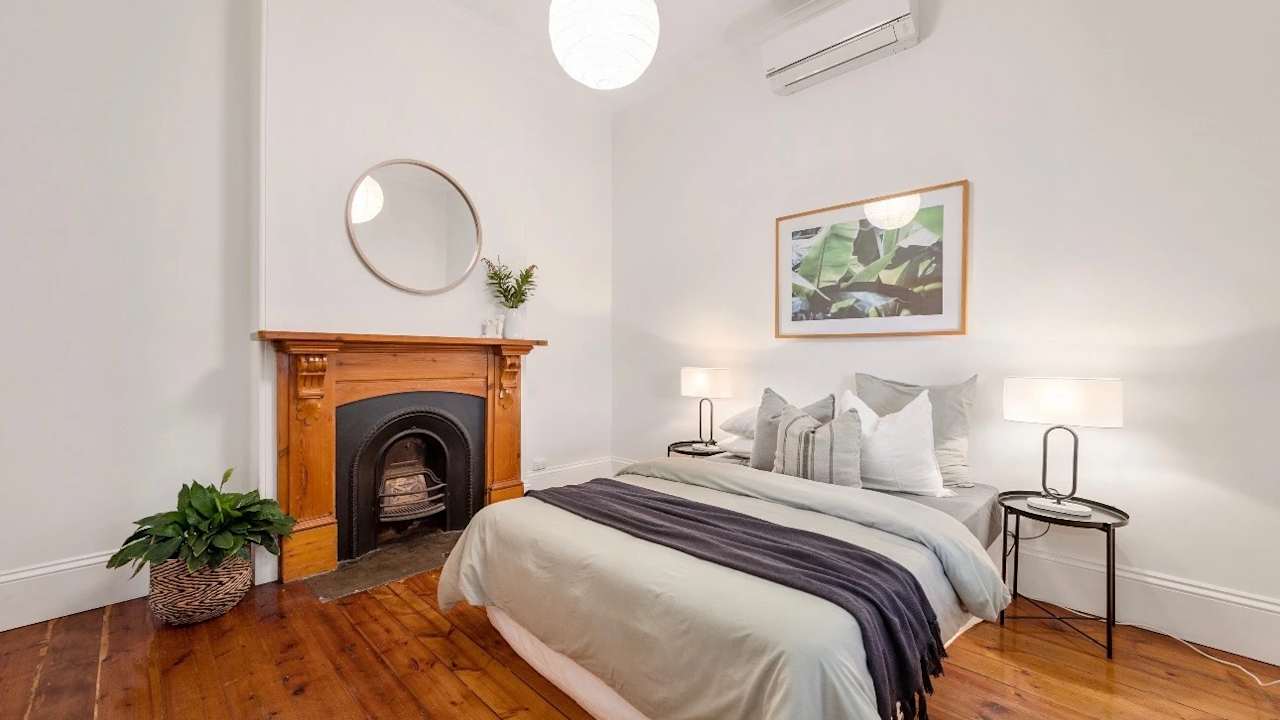 Unfurnished room in a share house