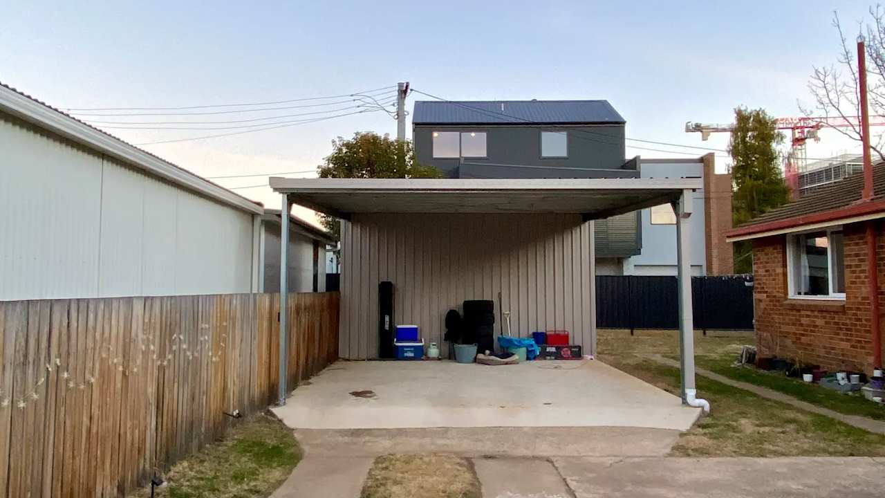 Unfurnished room in a share house