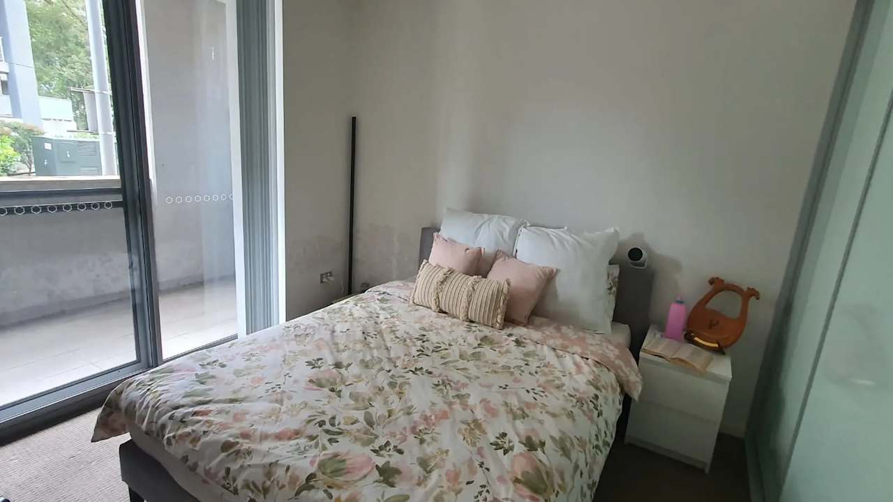 Furnished room with own bathroom