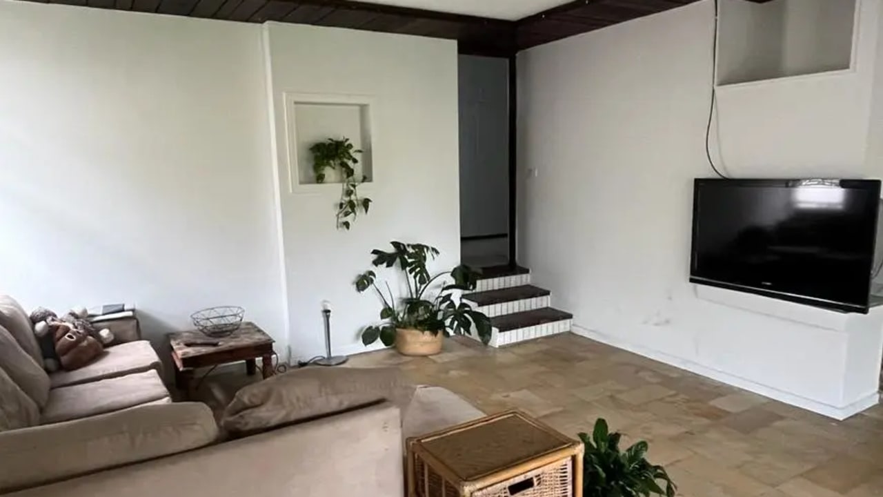 Room in a share house