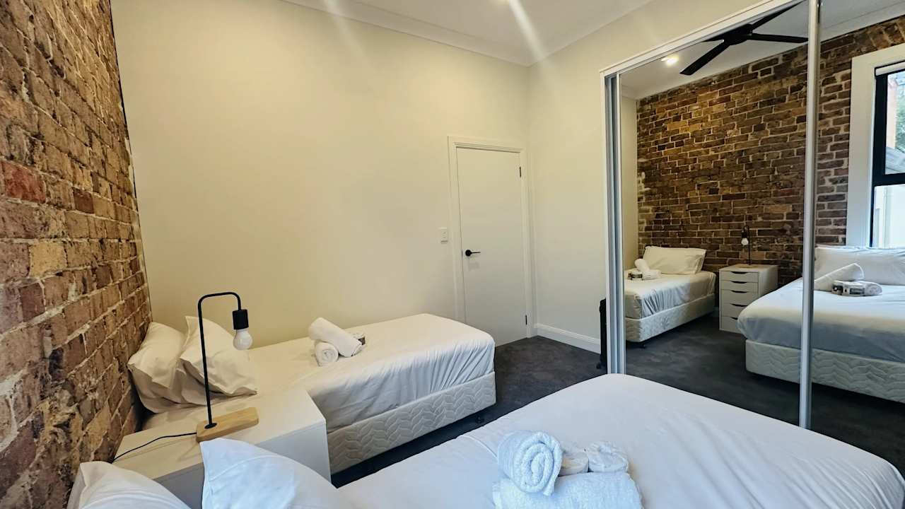 Furnished room in a share house