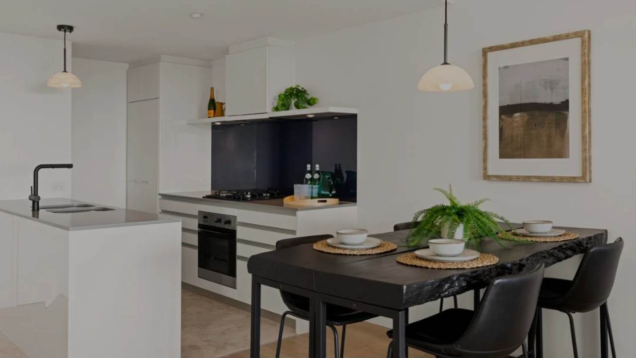 Furnished room in a flatshare