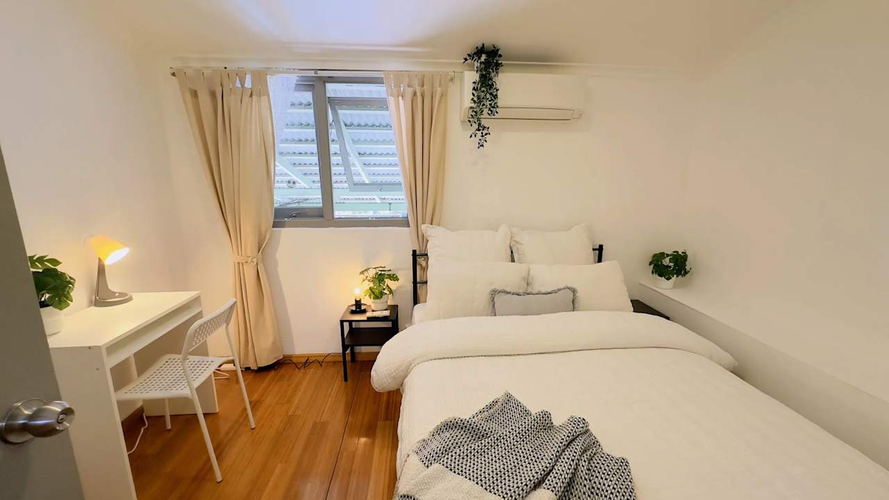 Furnished room studio flat for rent