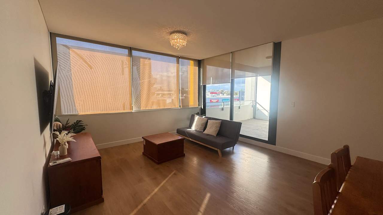 Furnished room in a flatshare