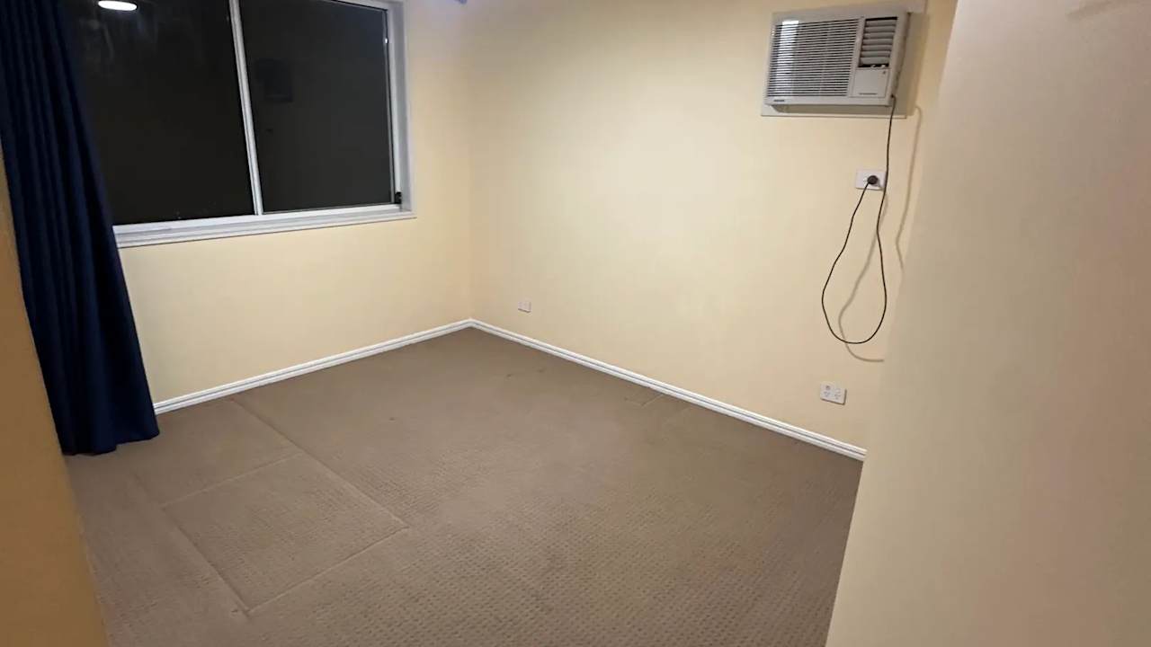 Unfurnished room with own bathroom