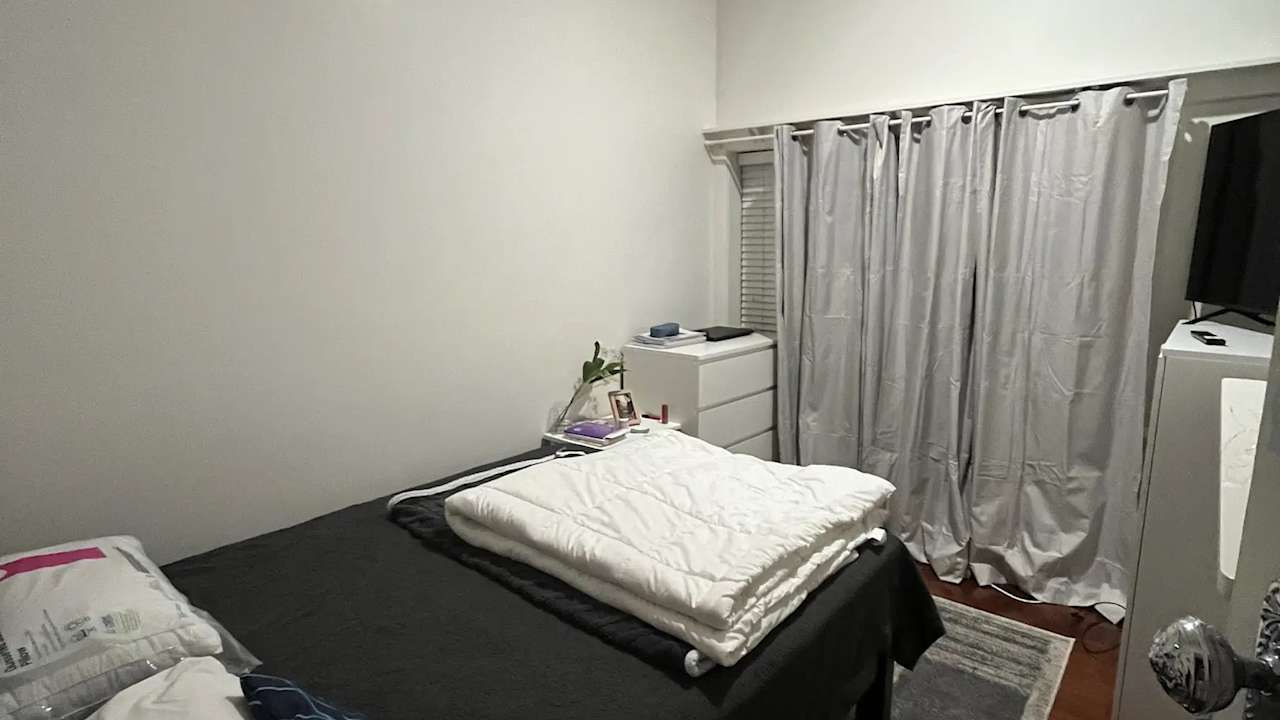 Furnished room with own bathroom
