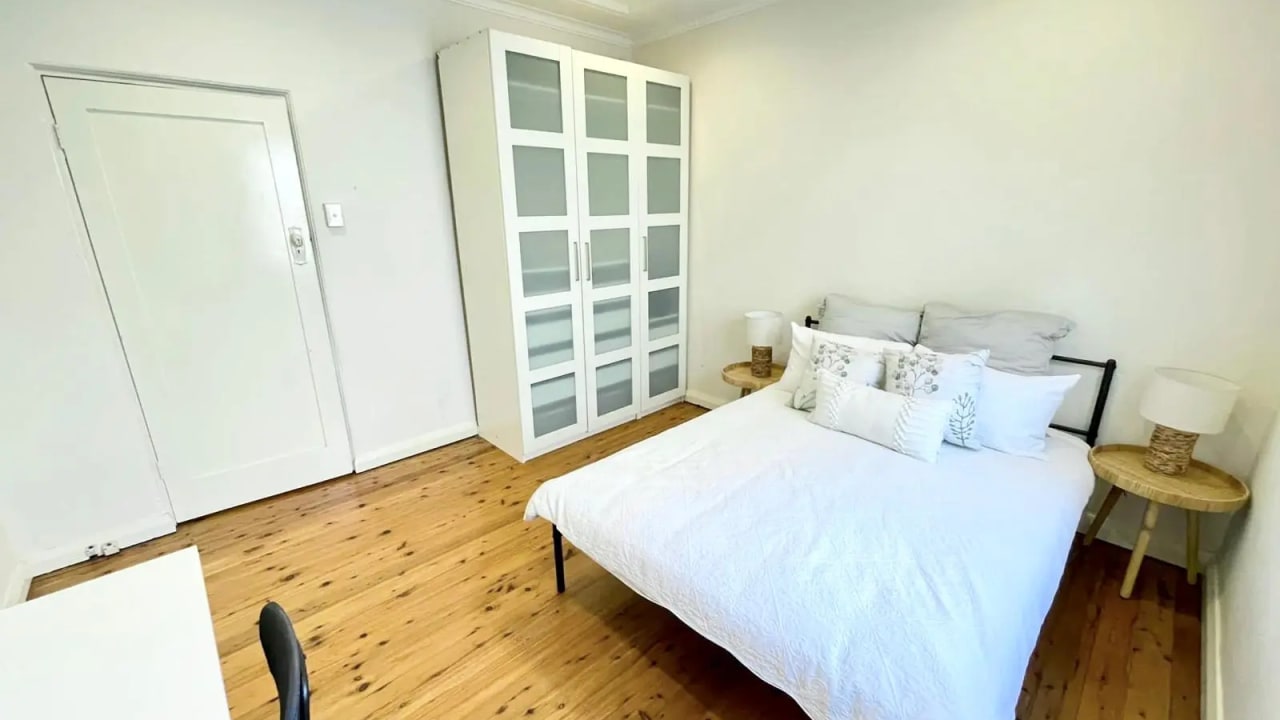 Whole property with 3 rooms for rent