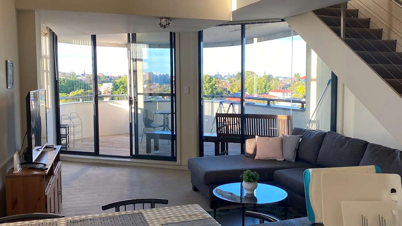 Furnished room with own bathroom