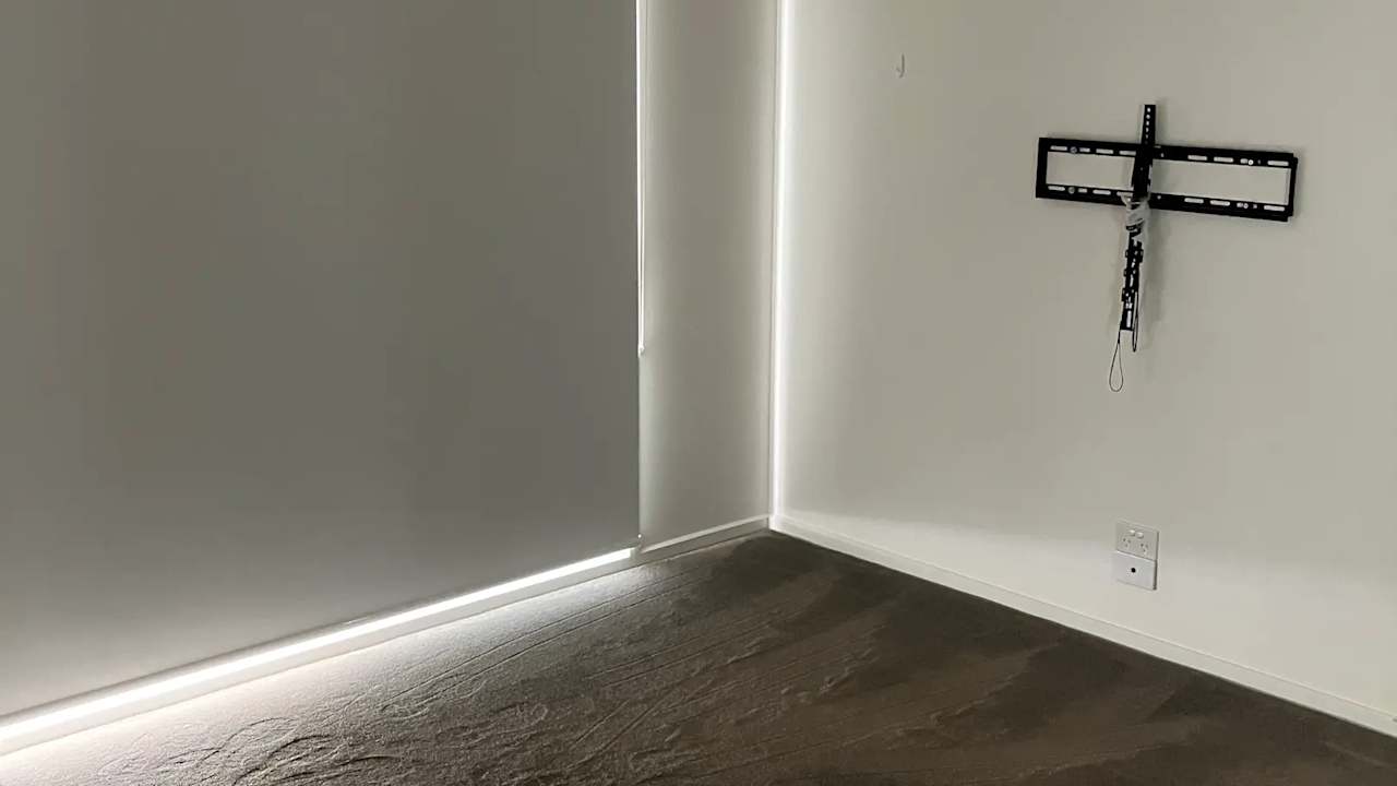 Unfurnished room with ensuite in a flatshare