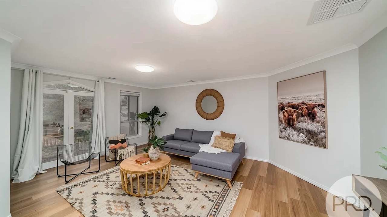 Unfurnished room in a share house