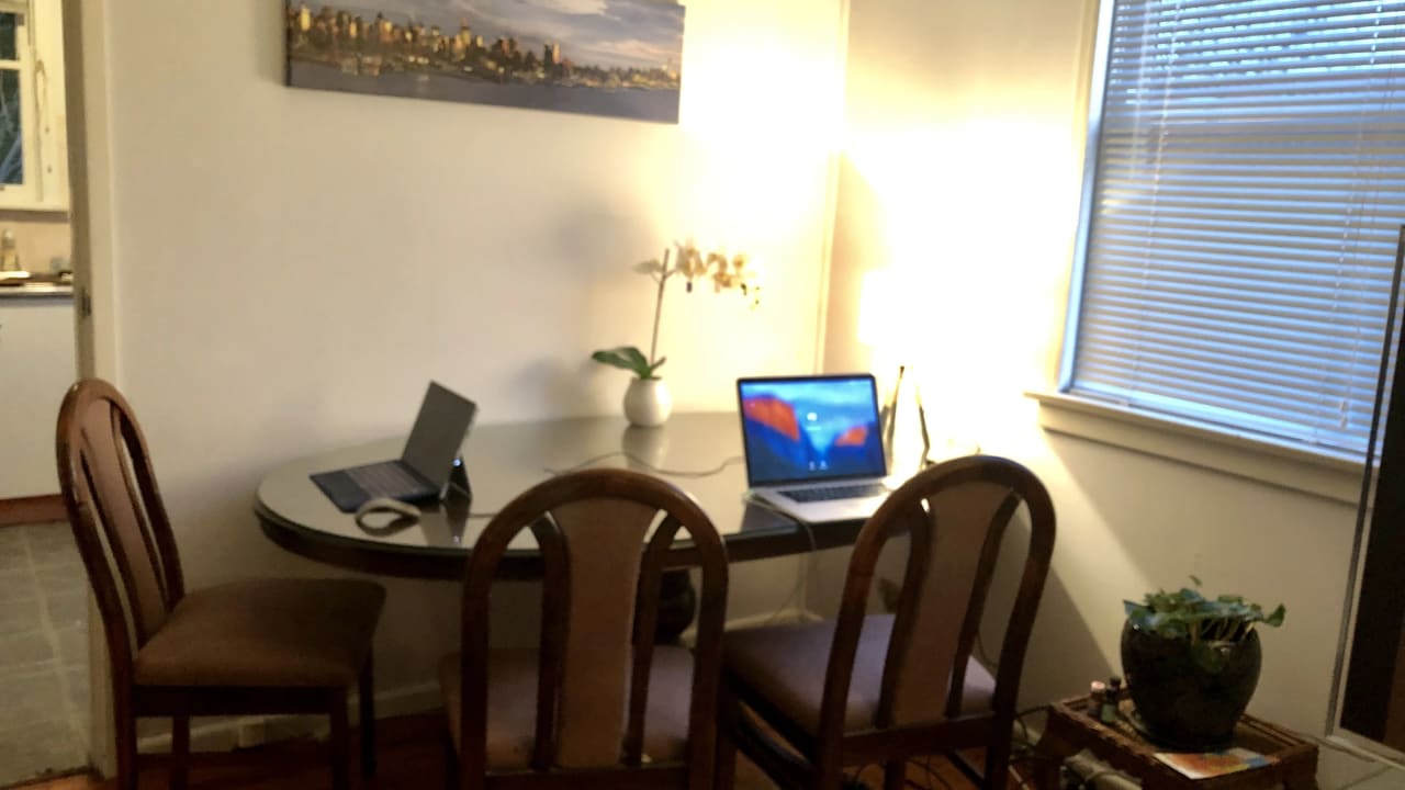 Whole property with 2 rooms for rent
