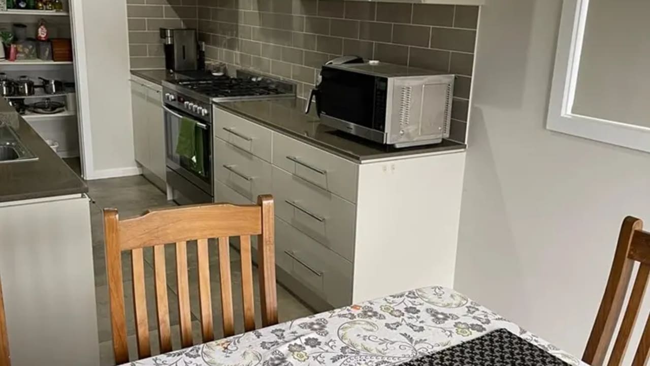 Furnished room with own bathroom