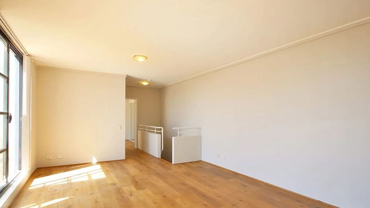 Whole property with 2 rooms for rent