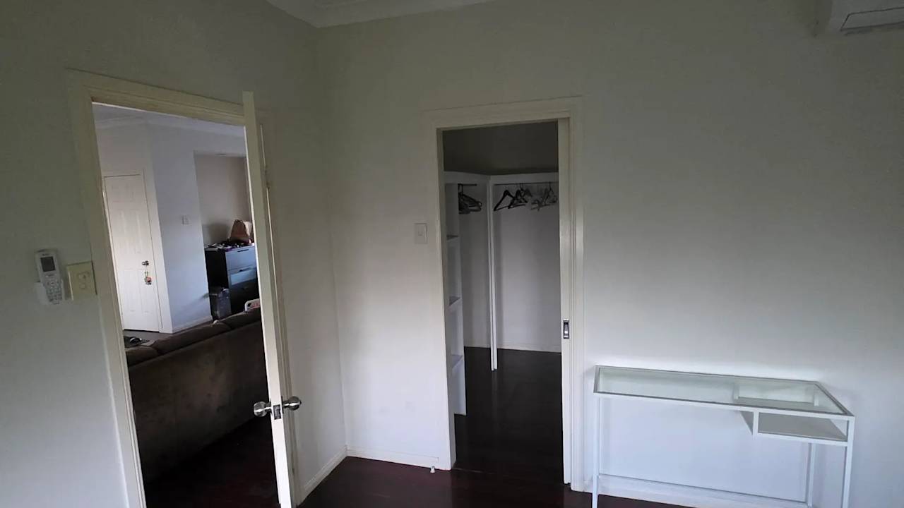 Unfurnished room in a share house