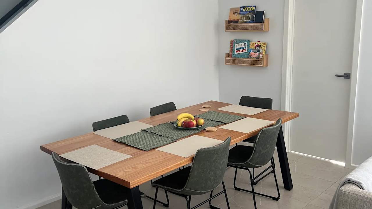 Room in a share house