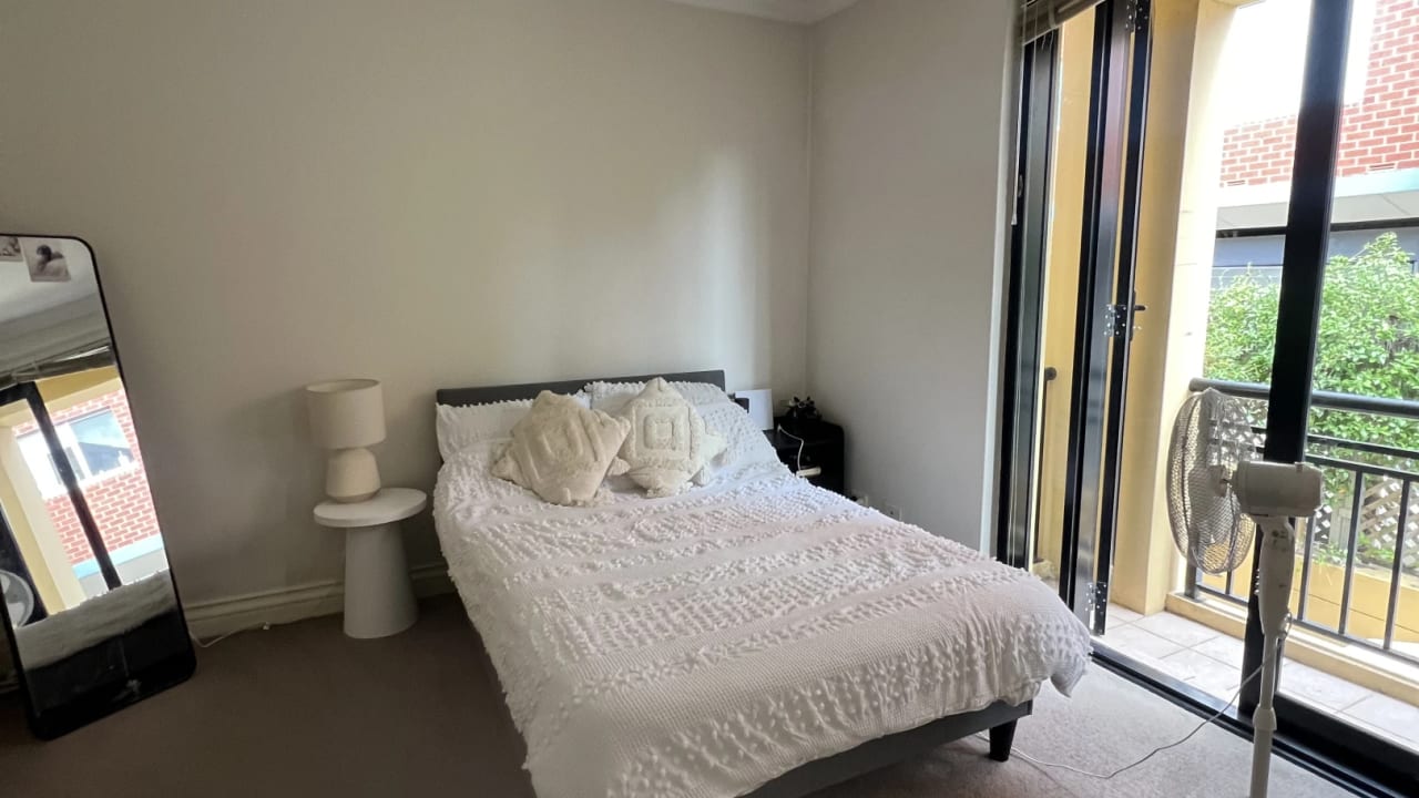 Furnished room with own bathroom