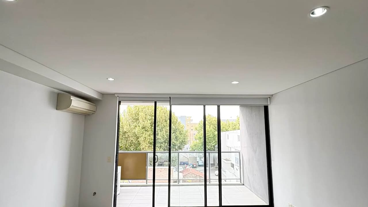 Whole property with 2 rooms for rent