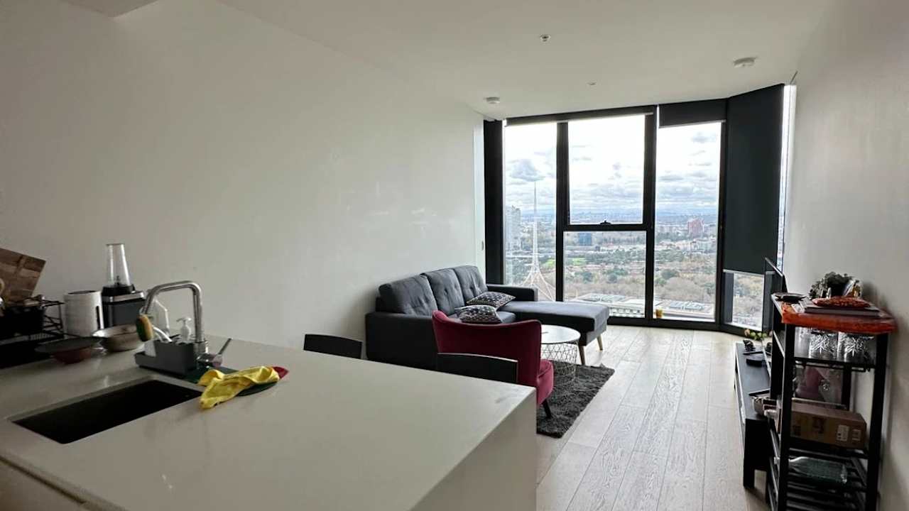 Furnished room with own bathroom