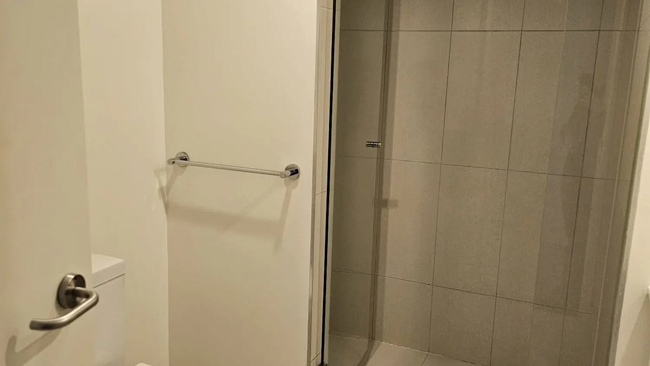 Whole property with 3 rooms for rent