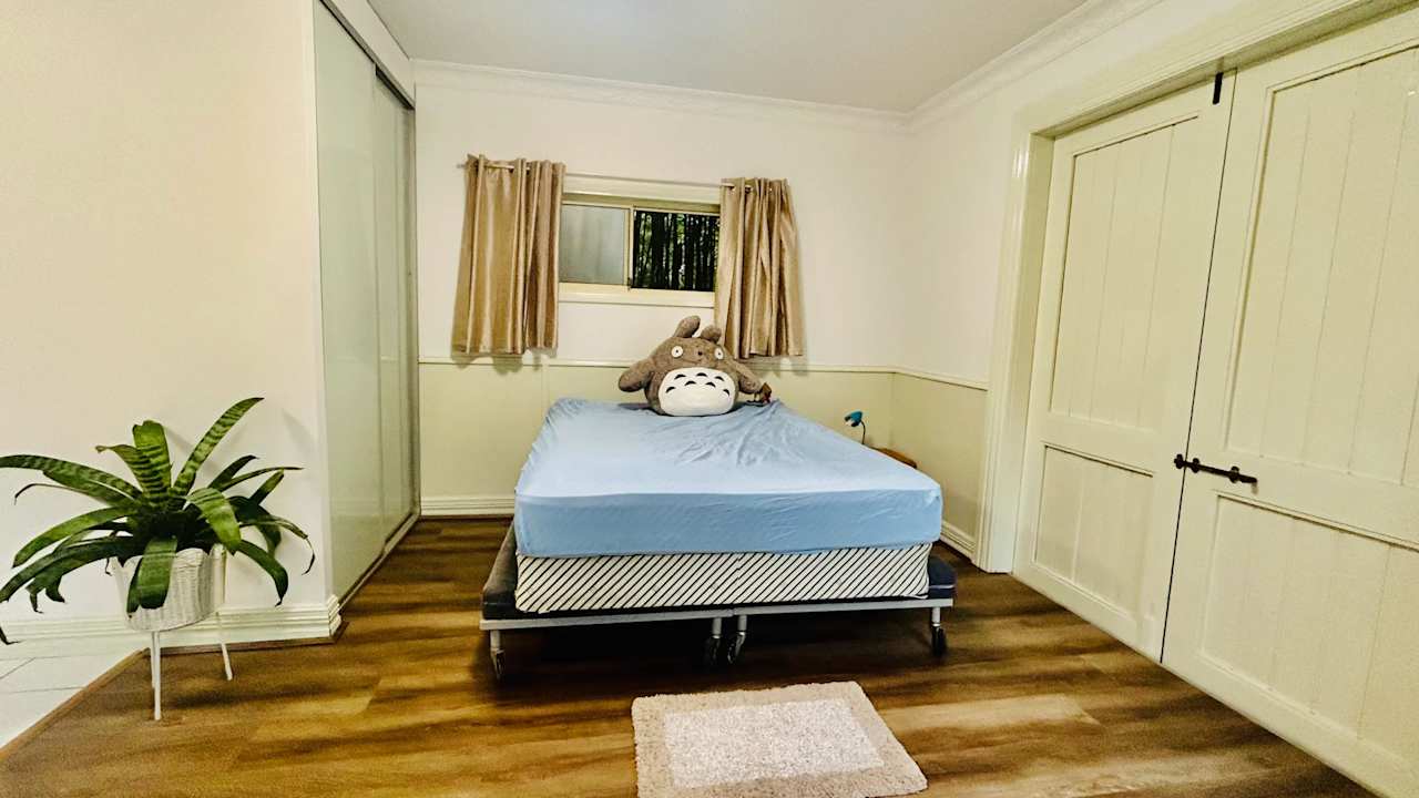 Furnished room granny flat for rent
