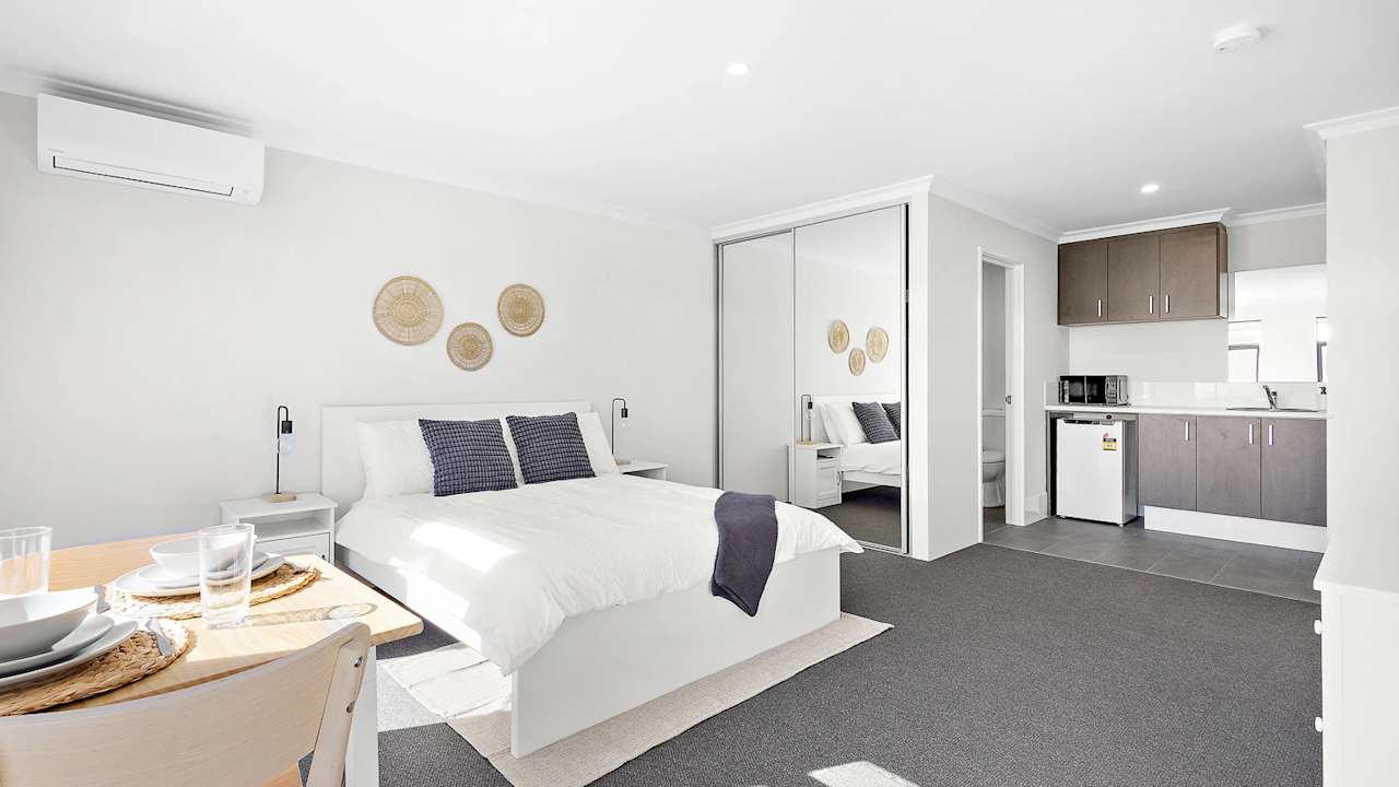 Furnished room with ensuite in a share house