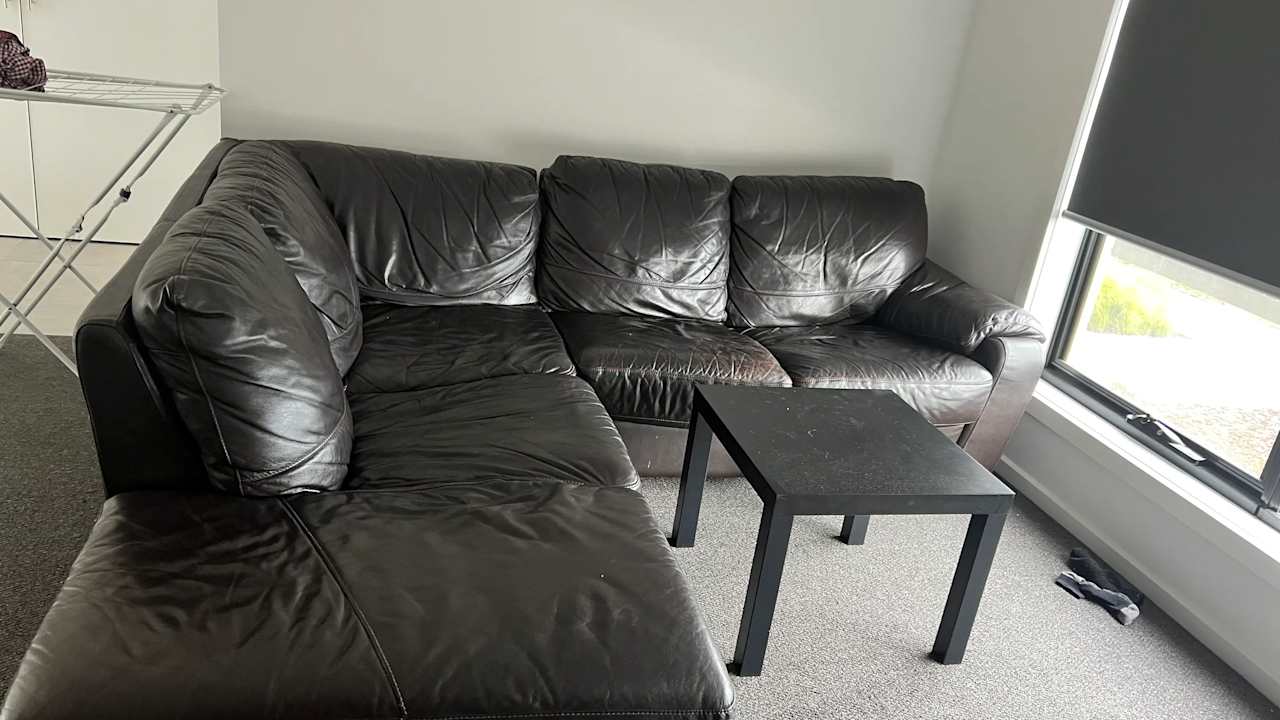 Room in a share house