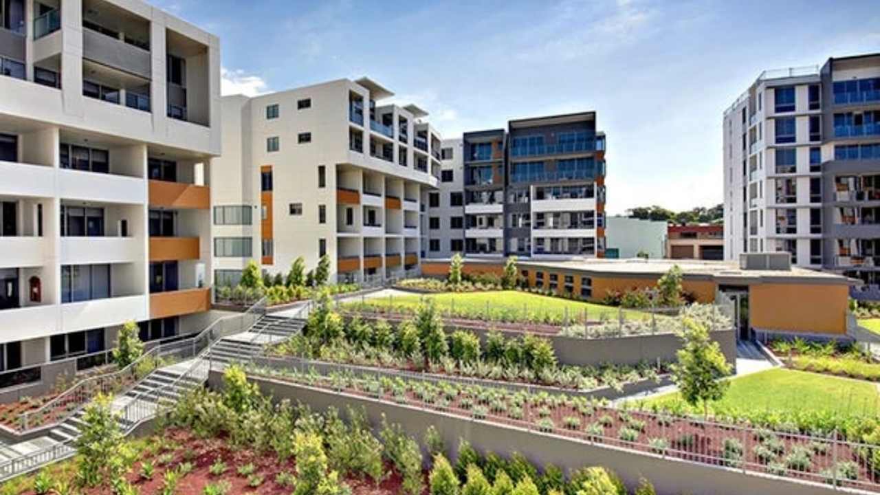 Whole property with 2 rooms for rent