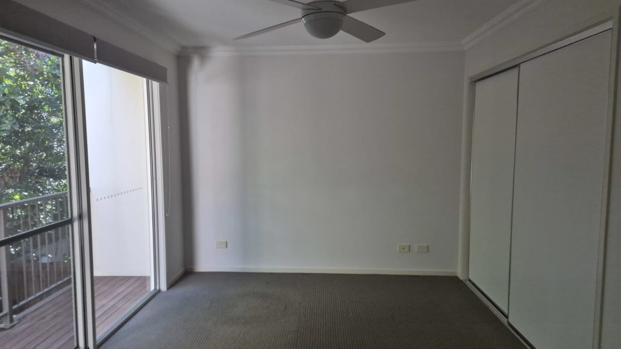 Furnished room with ensuite in a share house