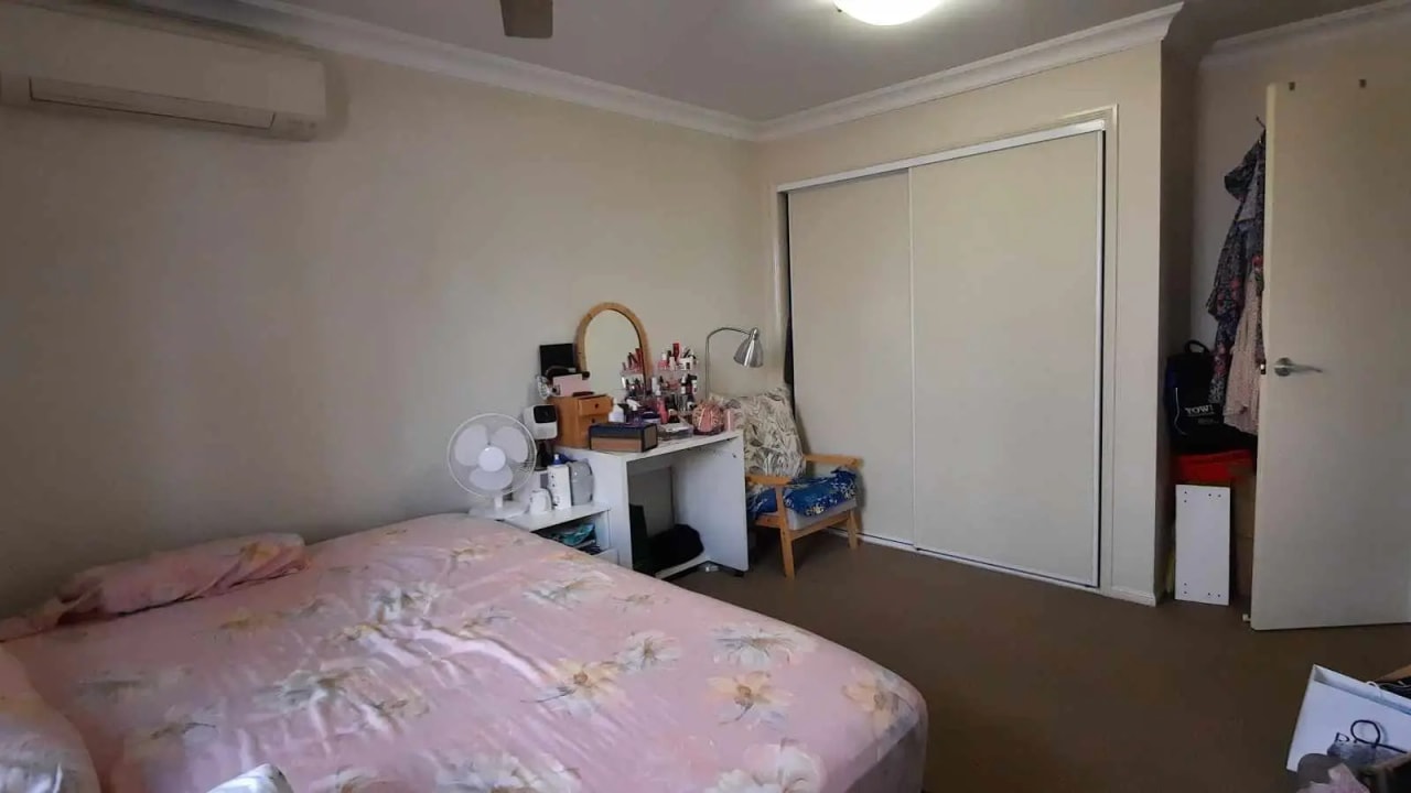 Unfurnished room with own bathroom