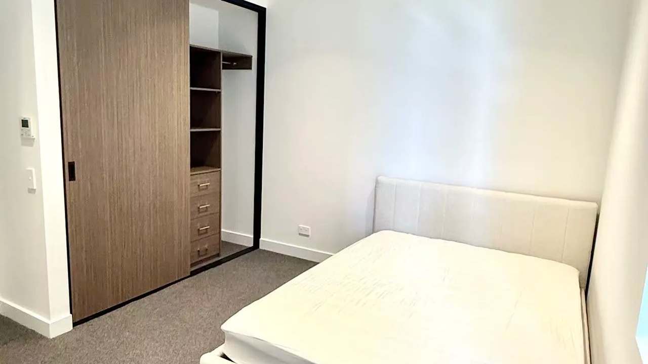 Furnished room with own bathroom