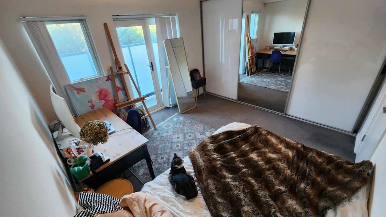 Unfurnished room in a share house