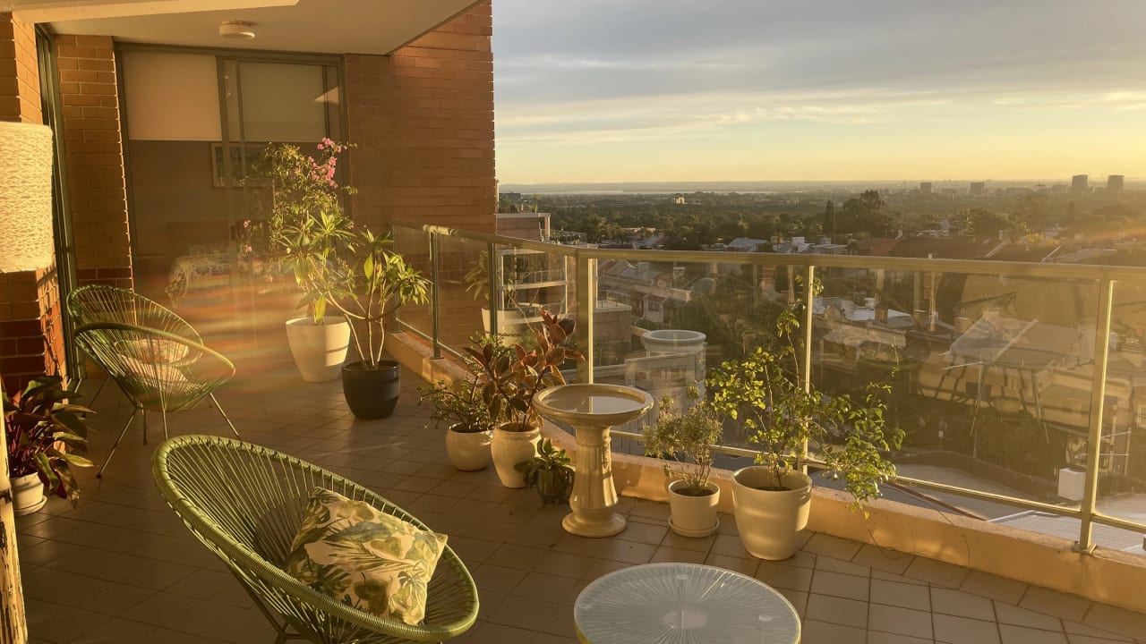 Whole property with 2 rooms for rent