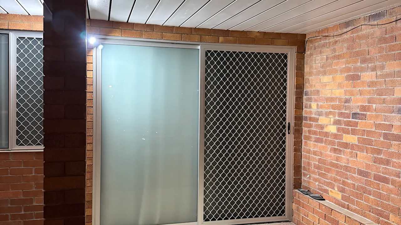 Room in a share house