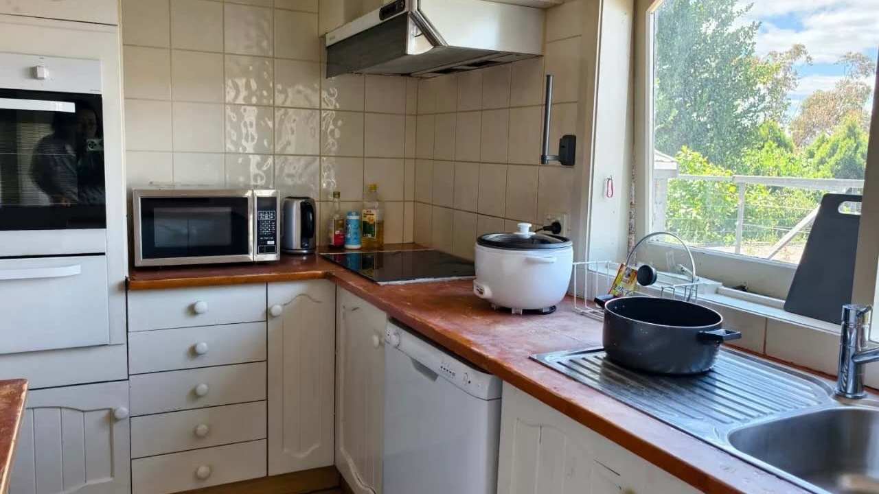 Furnished room with own bathroom