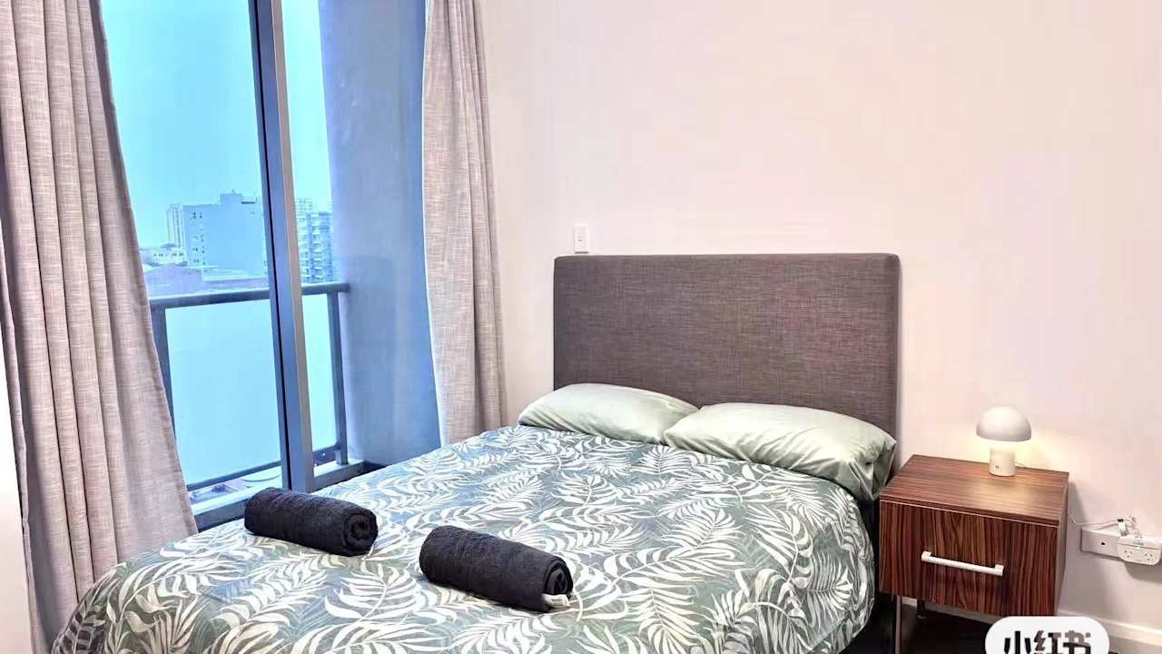 Whole property with 3 rooms for rent