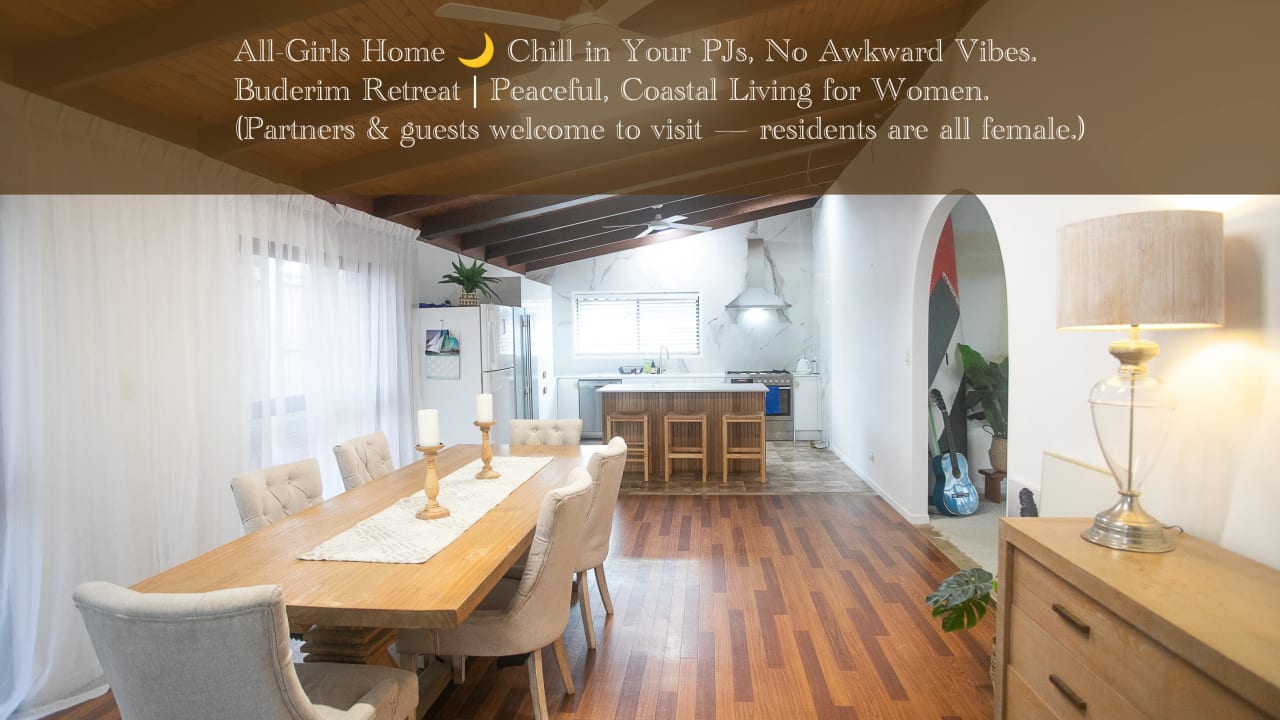 Furnished room in a share house