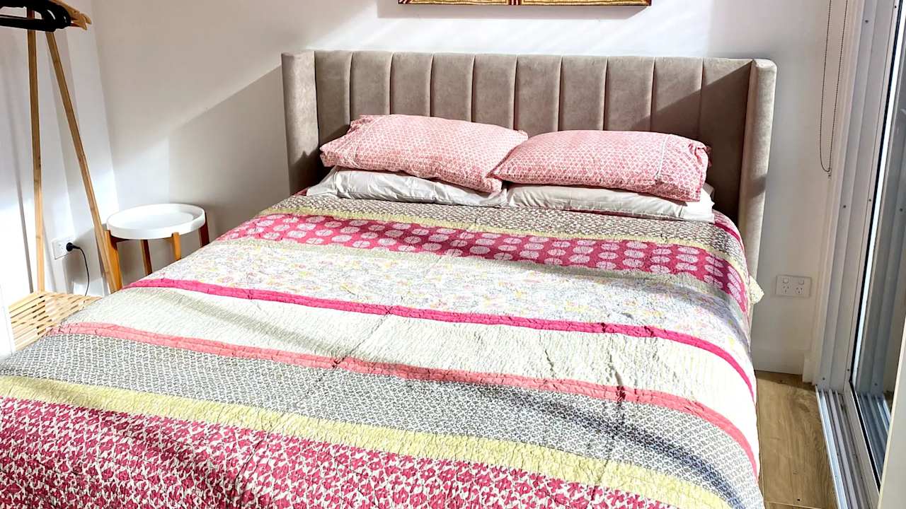 Furnished room granny flat for rent