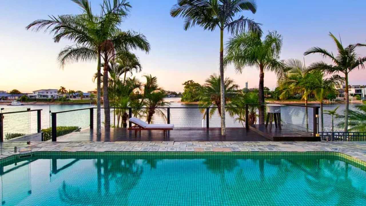 Room with ensuite in a share house