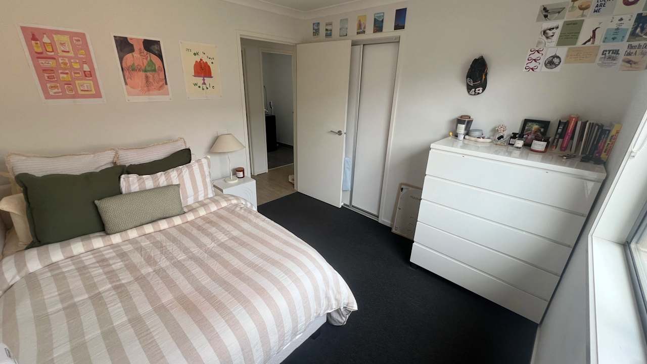 Unfurnished room in a share house