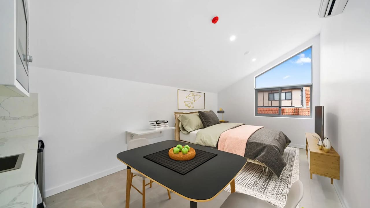 Room studio flat for rent