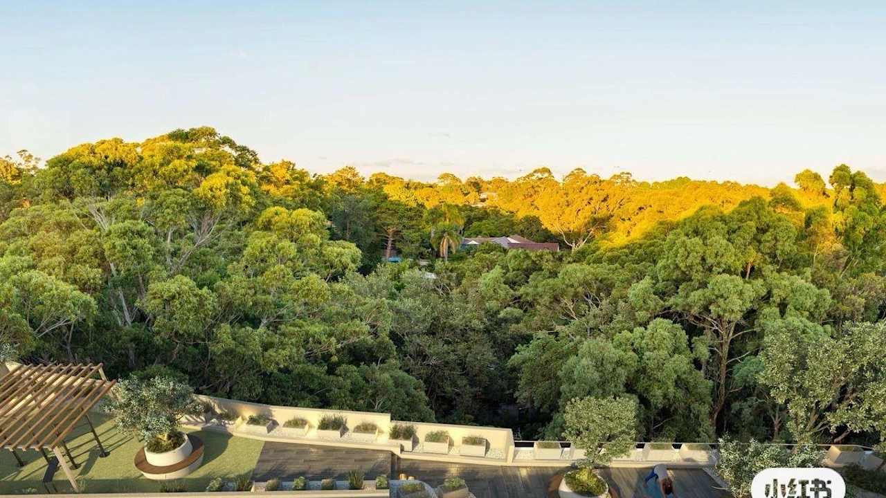 Furnished room with ensuite in a flatshare