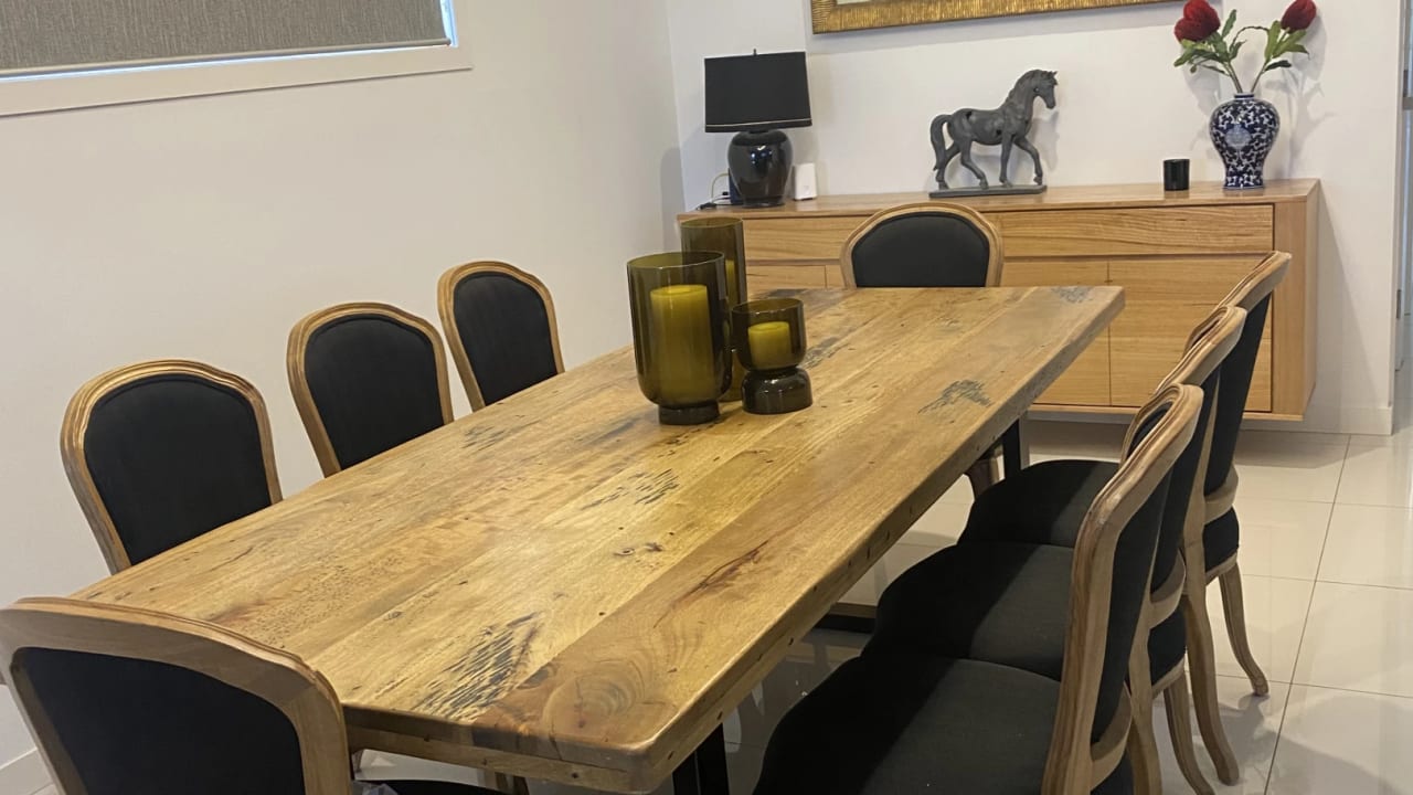 Room in a share house