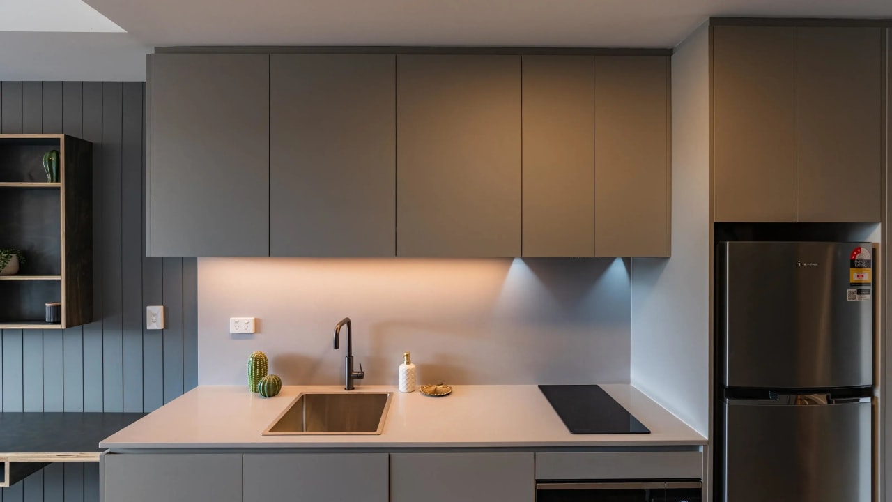 Furnished room studio flat for rent