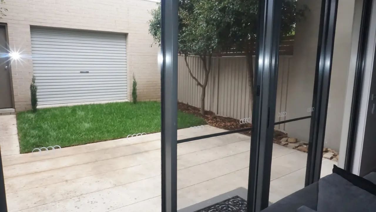 Whole property with 4 rooms for rent