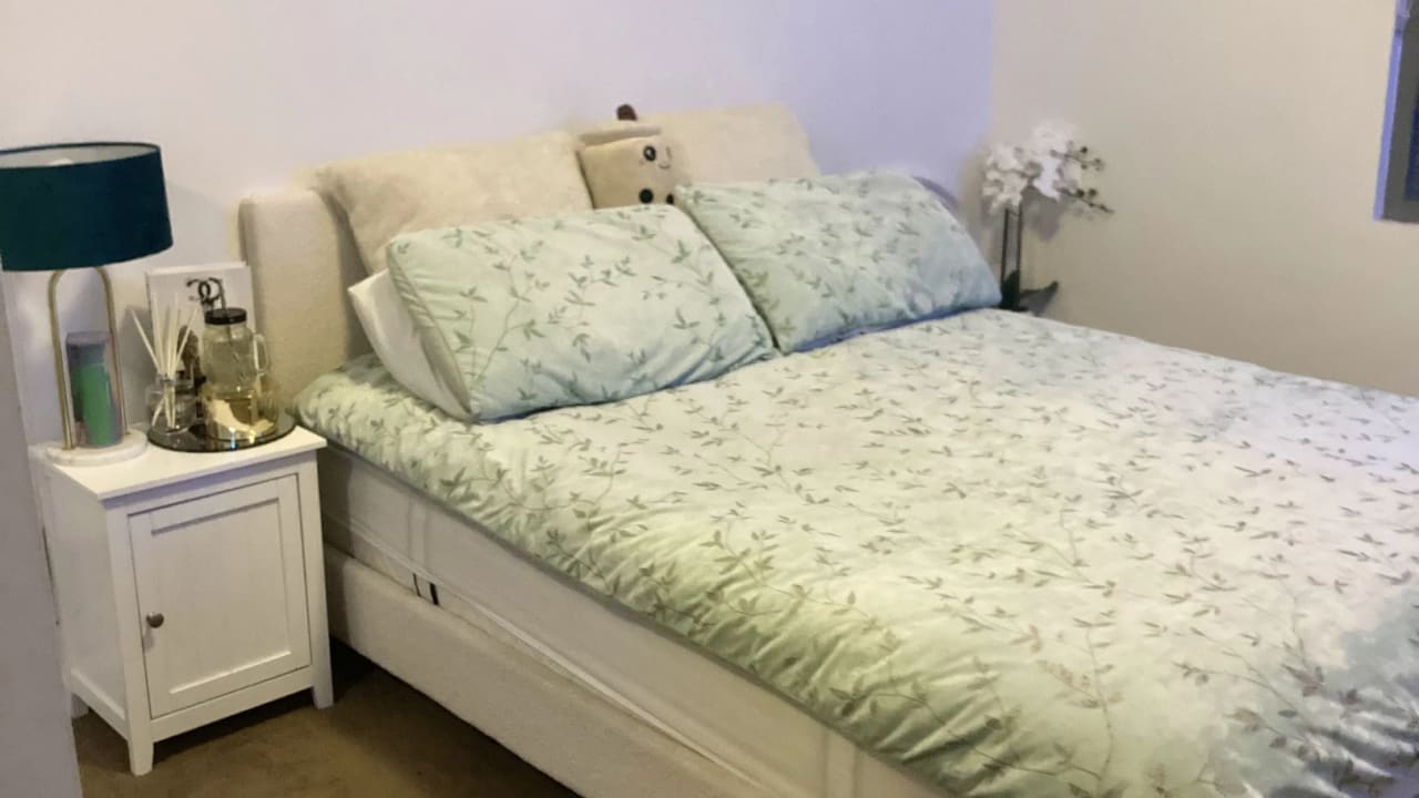 Furnished room with own bathroom