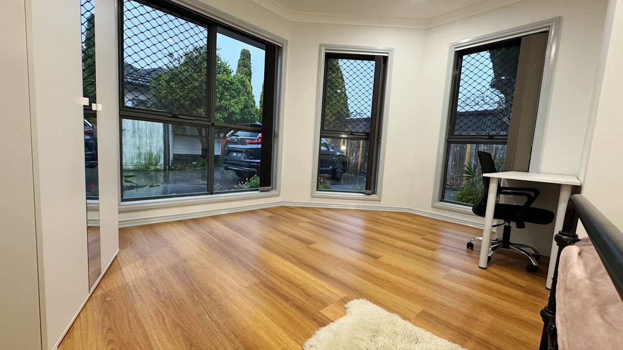 Furnished room with ensuite in a share house