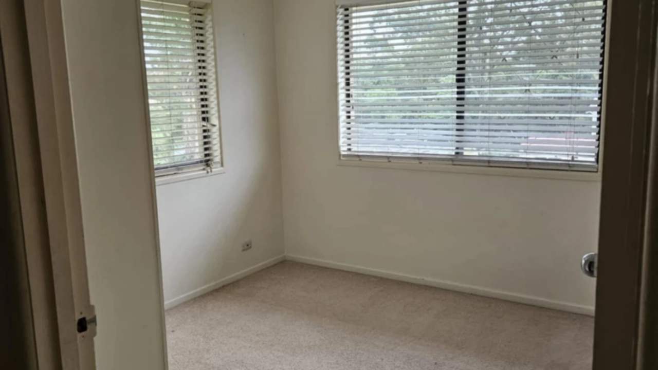 Unfurnished room with own bathroom